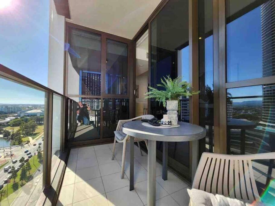 Broadbeach Business Or Leisure 골드코스트 외부 사진